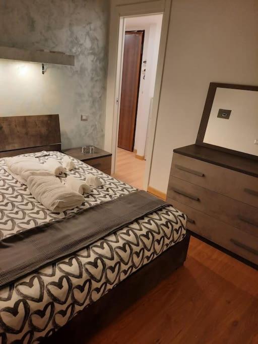 N&Ghomesweethome Raffaelloelegante Appartamento Ideale Casa Vacanze Affari ميلان المظهر الخارجي الصورة