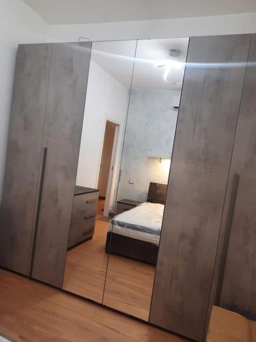 N&Ghomesweethome Raffaelloelegante Appartamento Ideale Casa Vacanze Affari ميلان المظهر الخارجي الصورة
